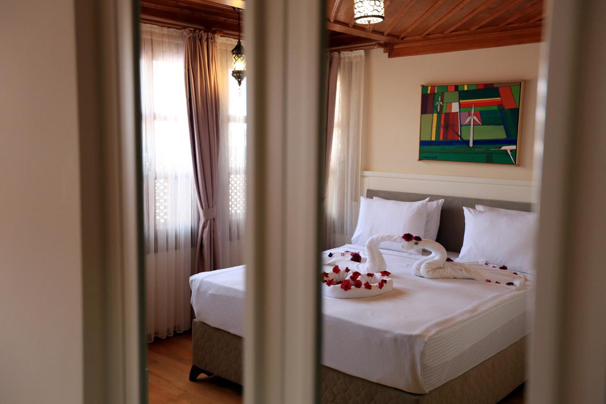 Kervan Hotel أنطاليا المظهر الخارجي الصورة
